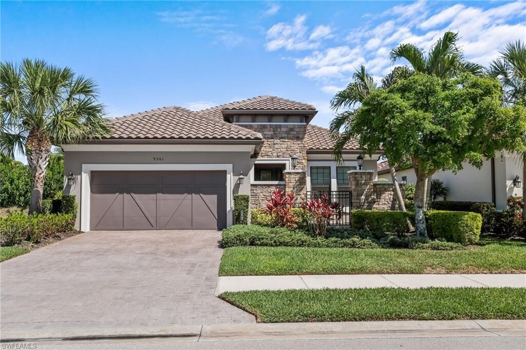 Property Photo:  9361 Terresina Dr  FL 34119 