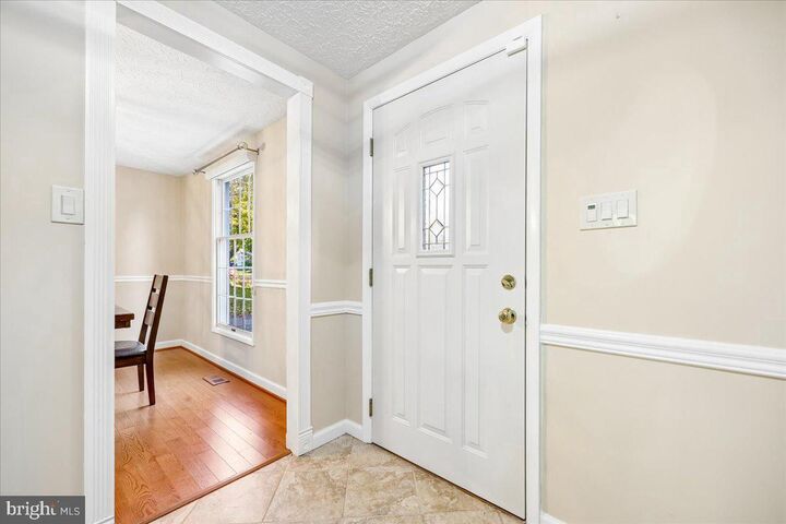 Property Photo: 19316 Ridgecrest Drive MD 20874