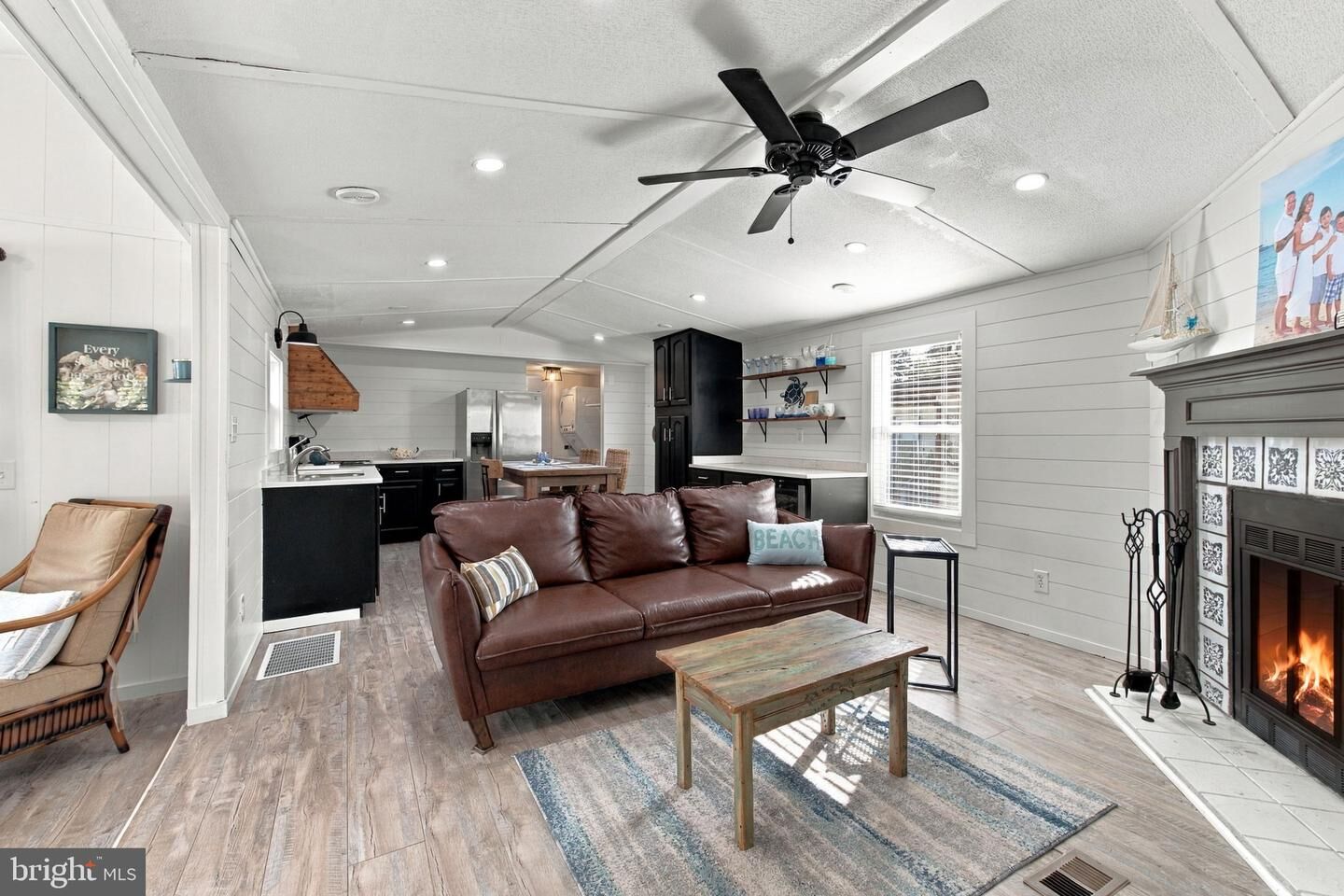 Property Photo:  21225 M Street 30099  DE 19971 