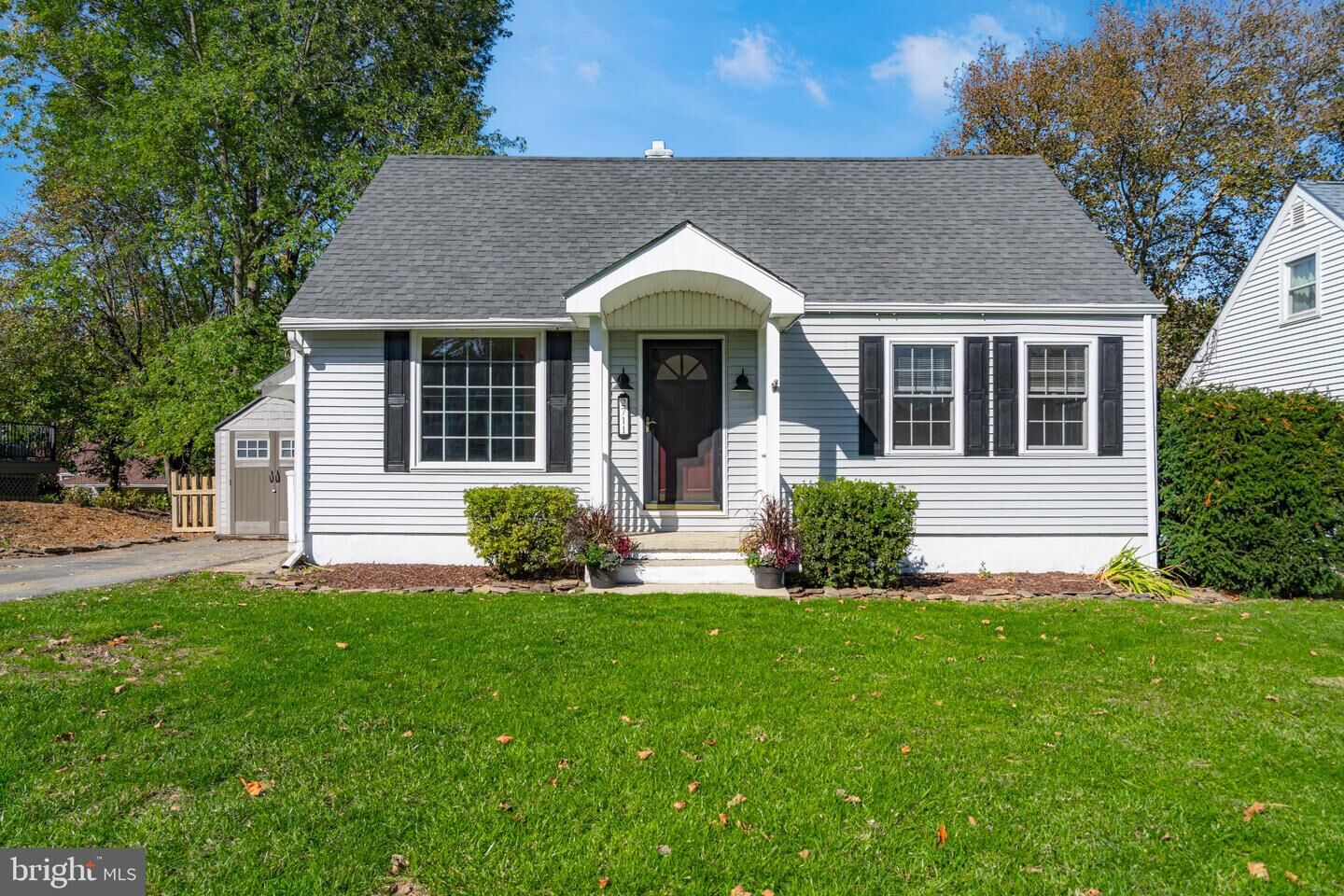 Property Photo: 2711 W South Street PA 18103