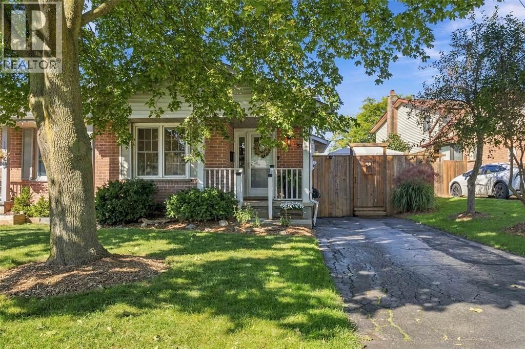 Property Photo:  51 Salvia Street  ON N5Z 4T1 