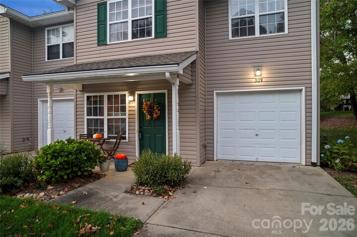 Property Photo:  309 Wiltshire Circle  NC 28732 