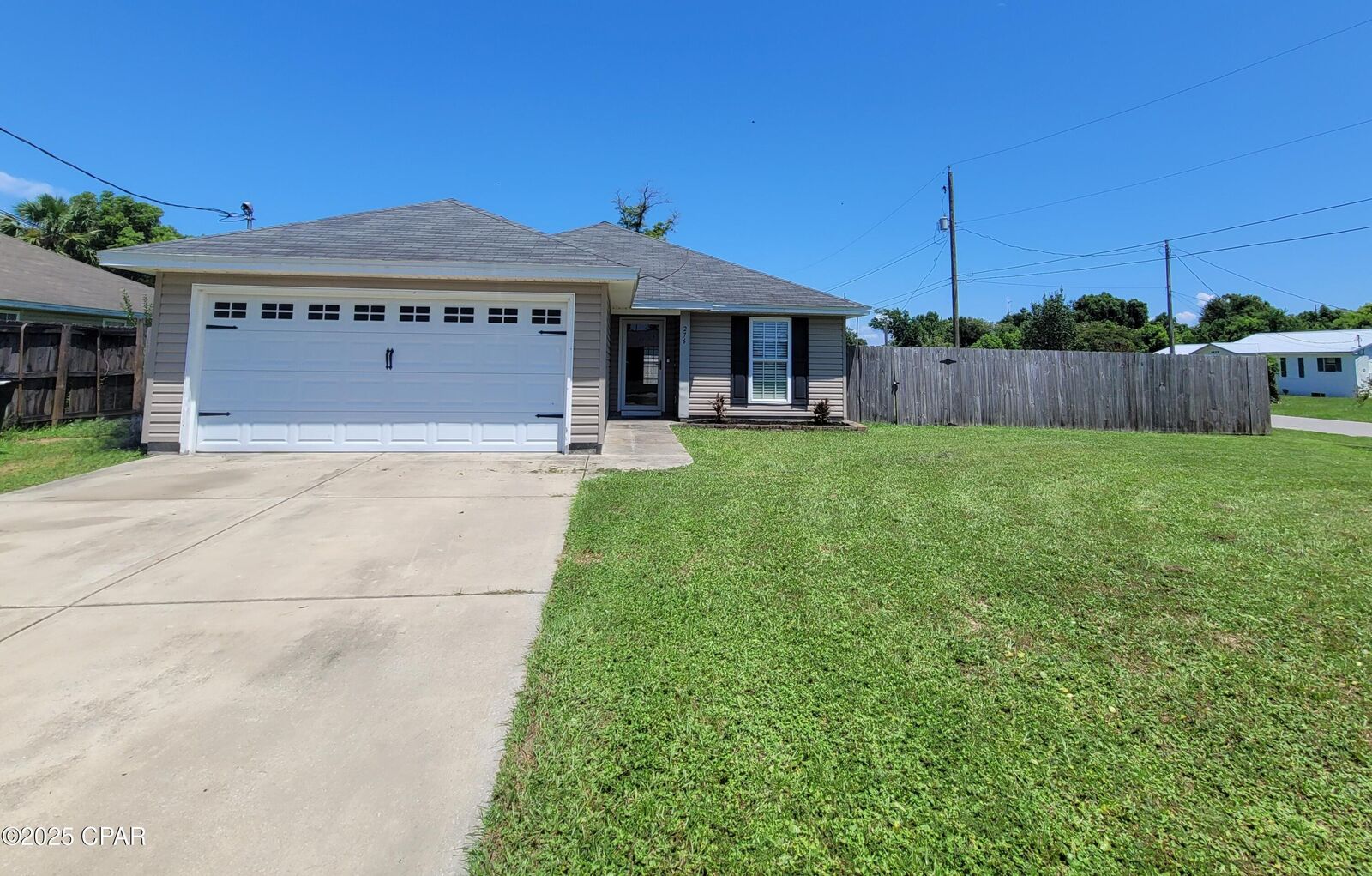 Property Photo: 276 Orinda Street FL 32404