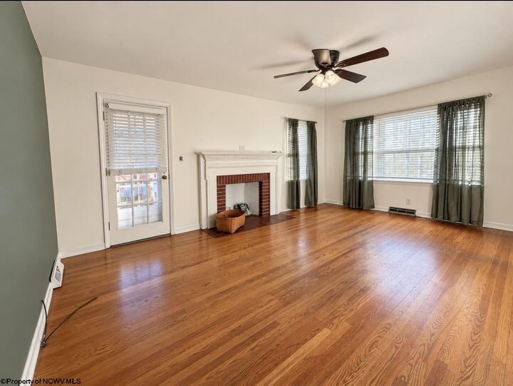 Property Photo:  859 Winter Avenue  WV 26452 