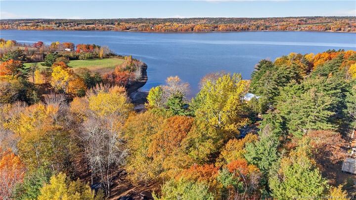 Property Photo:  7 Warden Road  NB E4C 4G5 