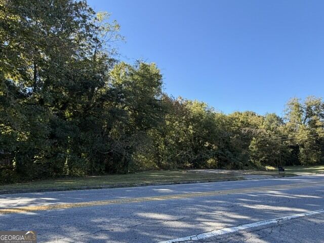 Property Photo:  614 616 S Pond  GA 30577 