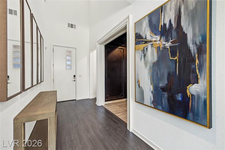 Property Photo: 10261 Midnight Meteor Avenue NV 89166