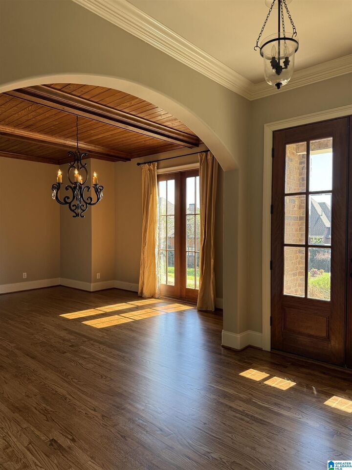 Property Photo: 2321 Bellevue Court AL 35226