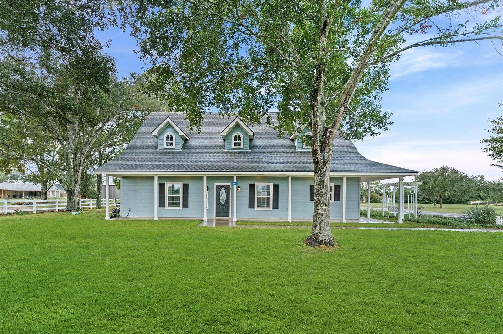 Property Photo: 992 Peschel Lane TX 77474