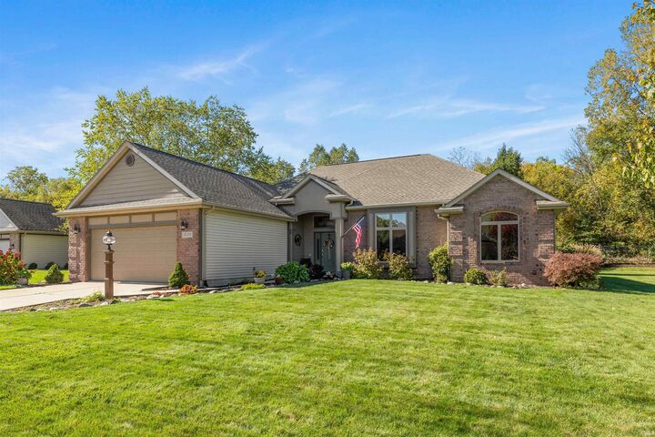 Property Photo: 11019 Lavista Place IN 46845-2148