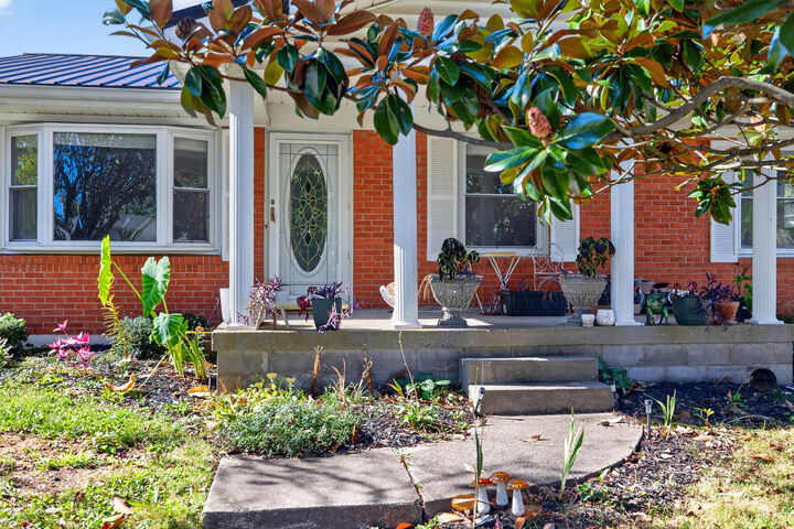 Property Photo:  1744 Benwood Drive  KY 40505 
