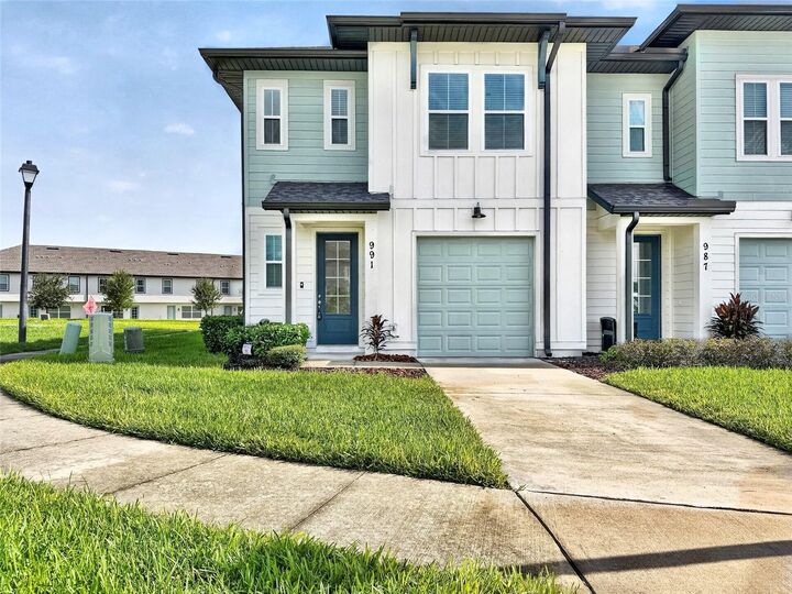 Property Photo: 991 Conch Road FL 33896