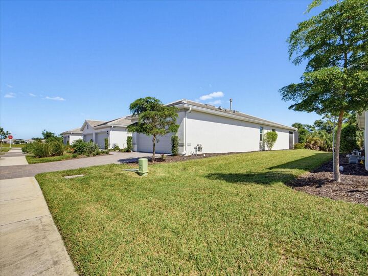 Property Photo:  25912 Bimini Sands Court  FL 34223 