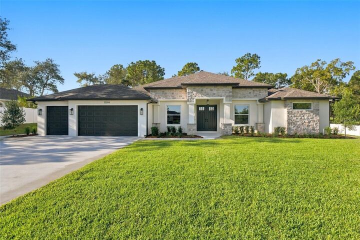 Property Photo:  12014 Sapphire Drive  FL 34609 