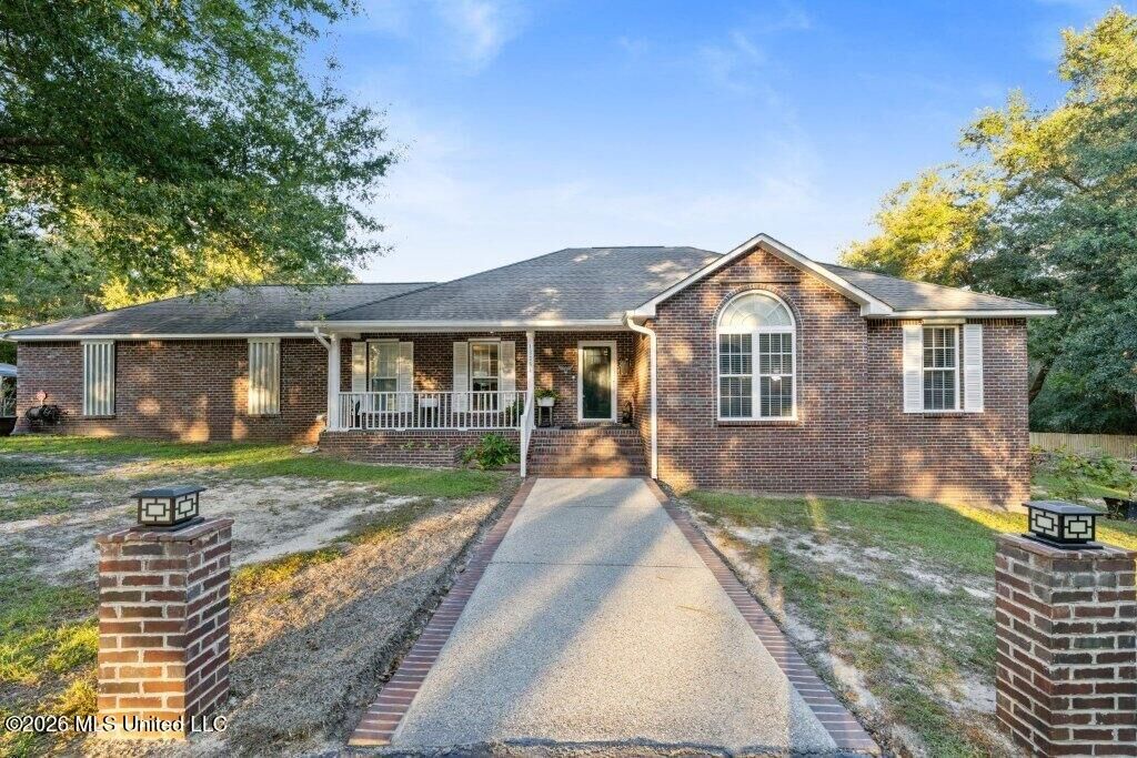 Property Photo: 13264 Cheyenne Road MS 39571