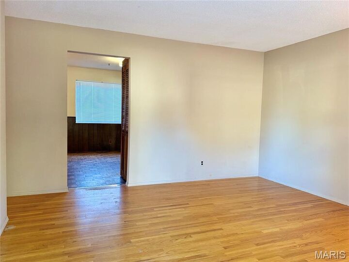 Property Photo:  11716 Hollycrest Drive  MO 63043 