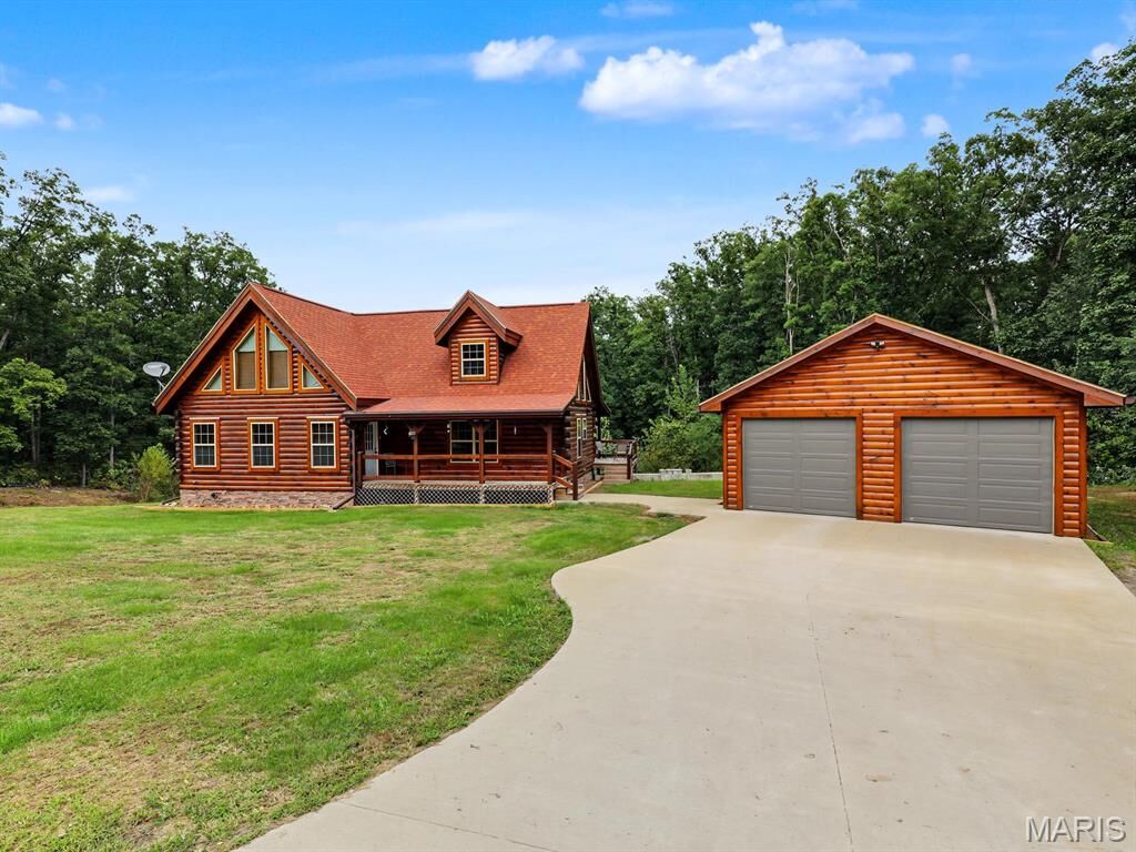 Property Photo: 25353 County Road 411 MO 63435