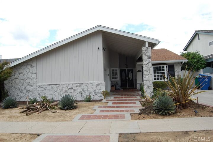 Property Photo:  3191 Claremore  CA 90808 