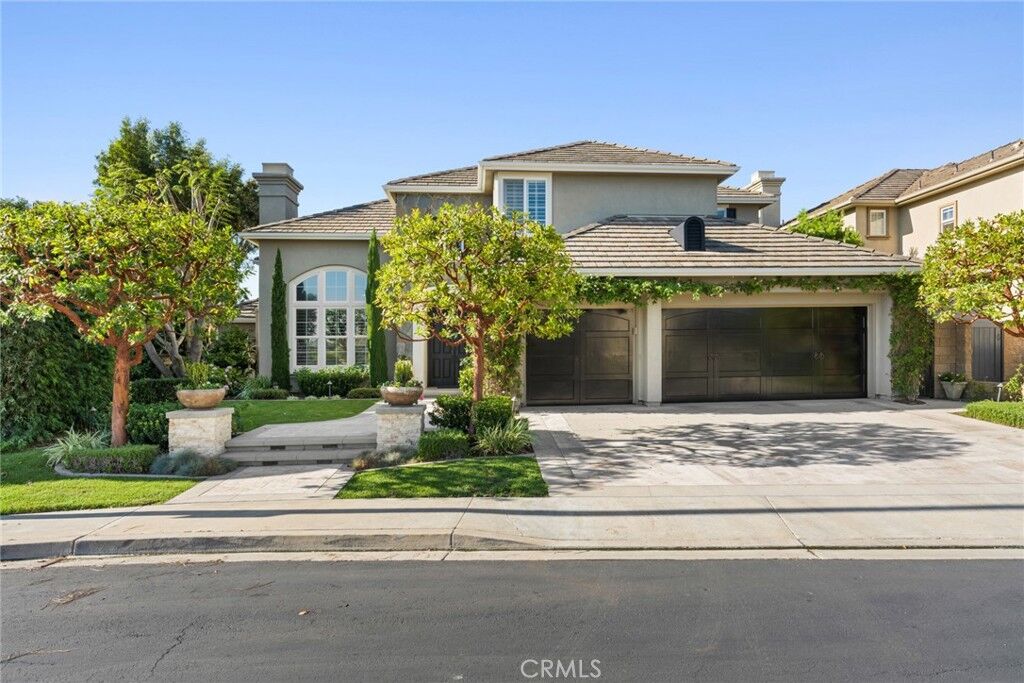 Property Photo: 25 Bridgeport CA 92657