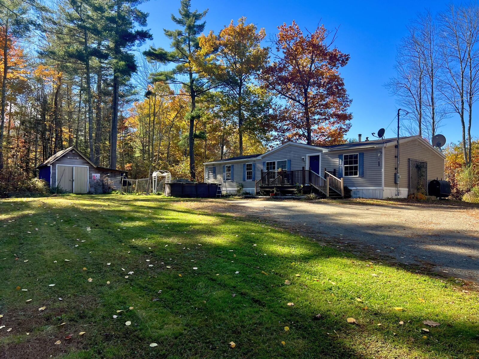 Property Photo:  70 Banks Road  ME 04915 