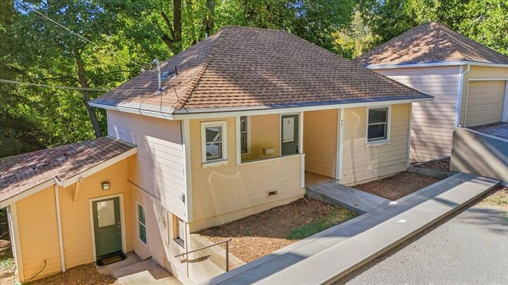 Property Photo: 531 N Pine Street CA 95959
