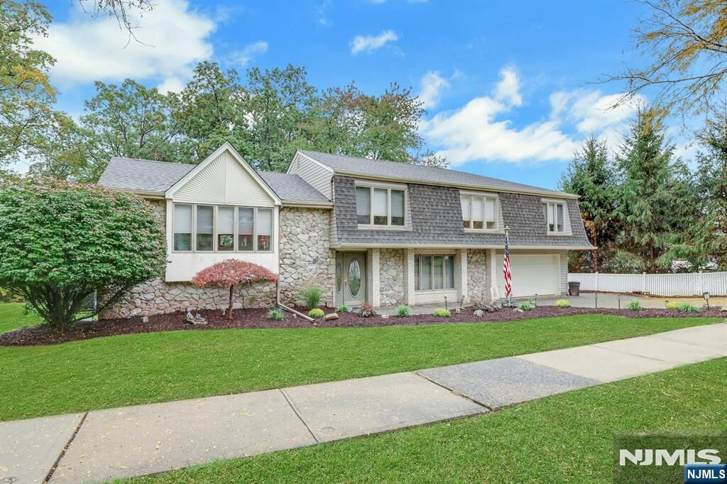 Property Photo: 32 Clinton Lane NJ 07470