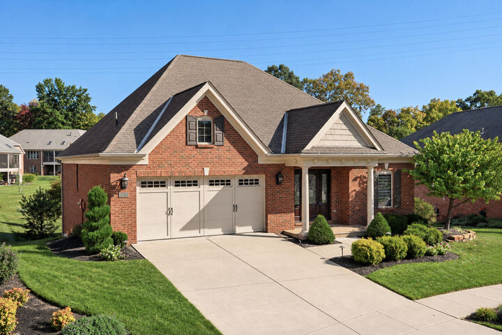 Property Photo:  819 Woodside Court  KY 41017 