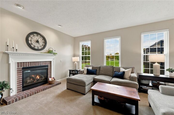 Property Photo:  39280 Camelot Way  OH 44011 
