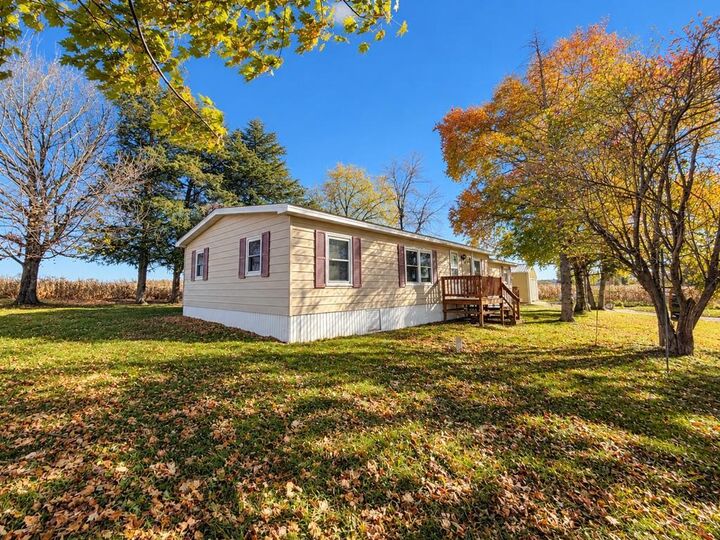 Property Photo:  17252 County Road 44  MN 55382 