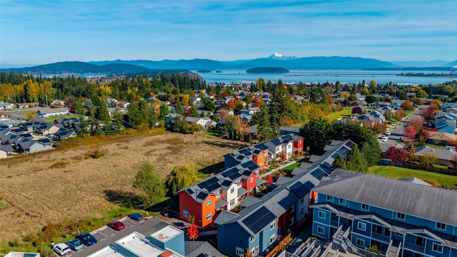 Property Photo:  3509  D Avenue B1  WA 98221 