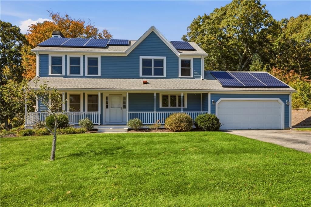 Property Photo:  41 Tefft Ridge Lane  RI 02879 