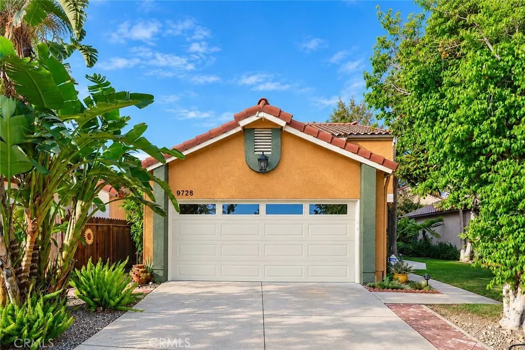 Property Photo:  9728 Woodleaf  CA 91701 