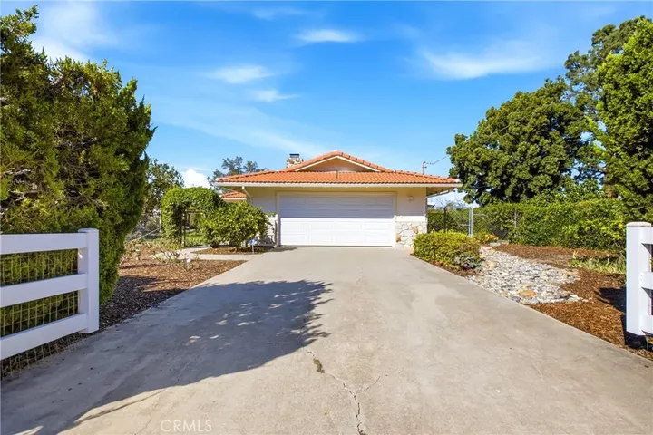 Property Photo:  2018 Pheasant Run  CA 92028 