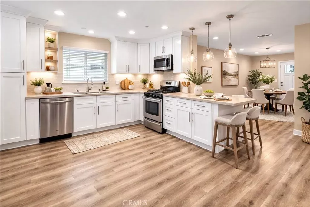 Property Photo: 1111 N Mulberry CA 90222