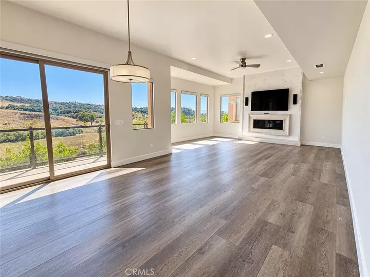 Property Photo:  1009 Price Canyon Road  CA 93449 
