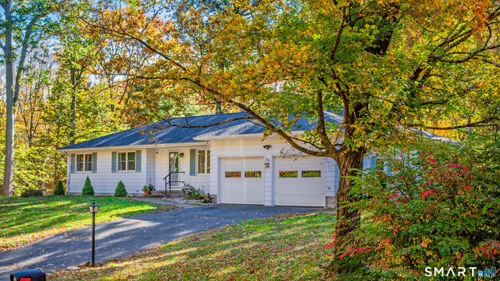 Property Photo: 23 Bur Del Drive CT 06441