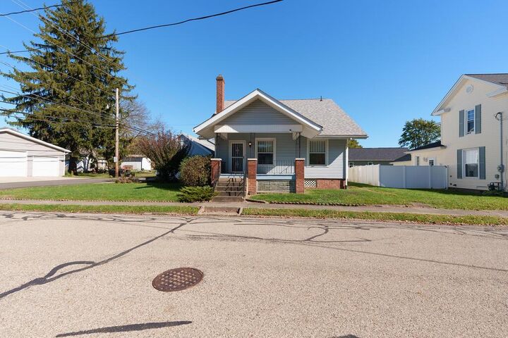 Property Photo:  110 John Street  OH 43102 