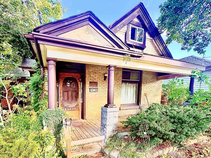 Property Photo:  980 Lorne Avenue  ON N5W 3L3 