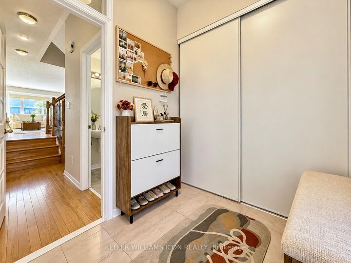 Property Photo:  50 Covington Place  ON K2G 6B5 