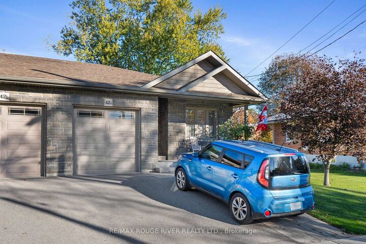 Property Photo:  42A Chapel Street  ON K0K 1H0 