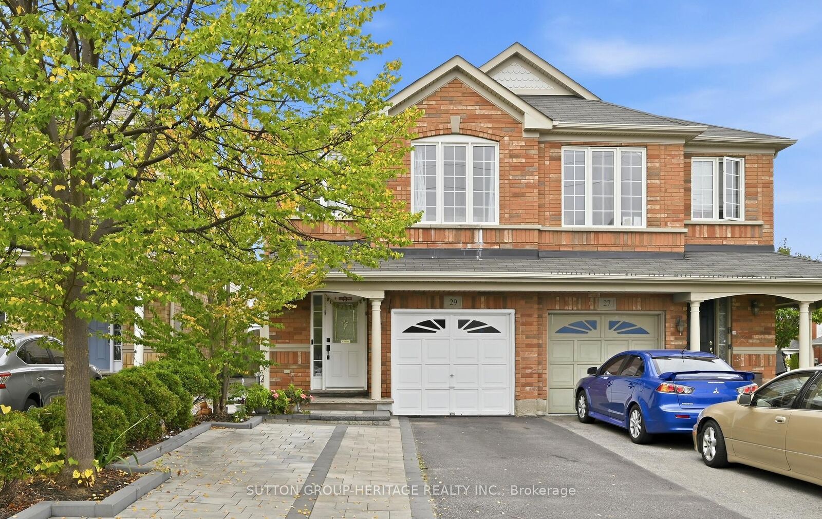 Property Photo:  29 Tozer Crescent  ON L1T 4Z9 