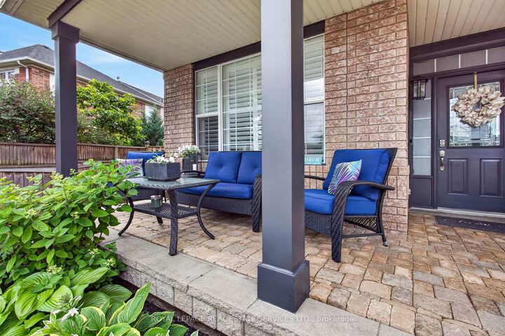 Property Photo:  852 Trudeau Drive  ON L9T 5T7 