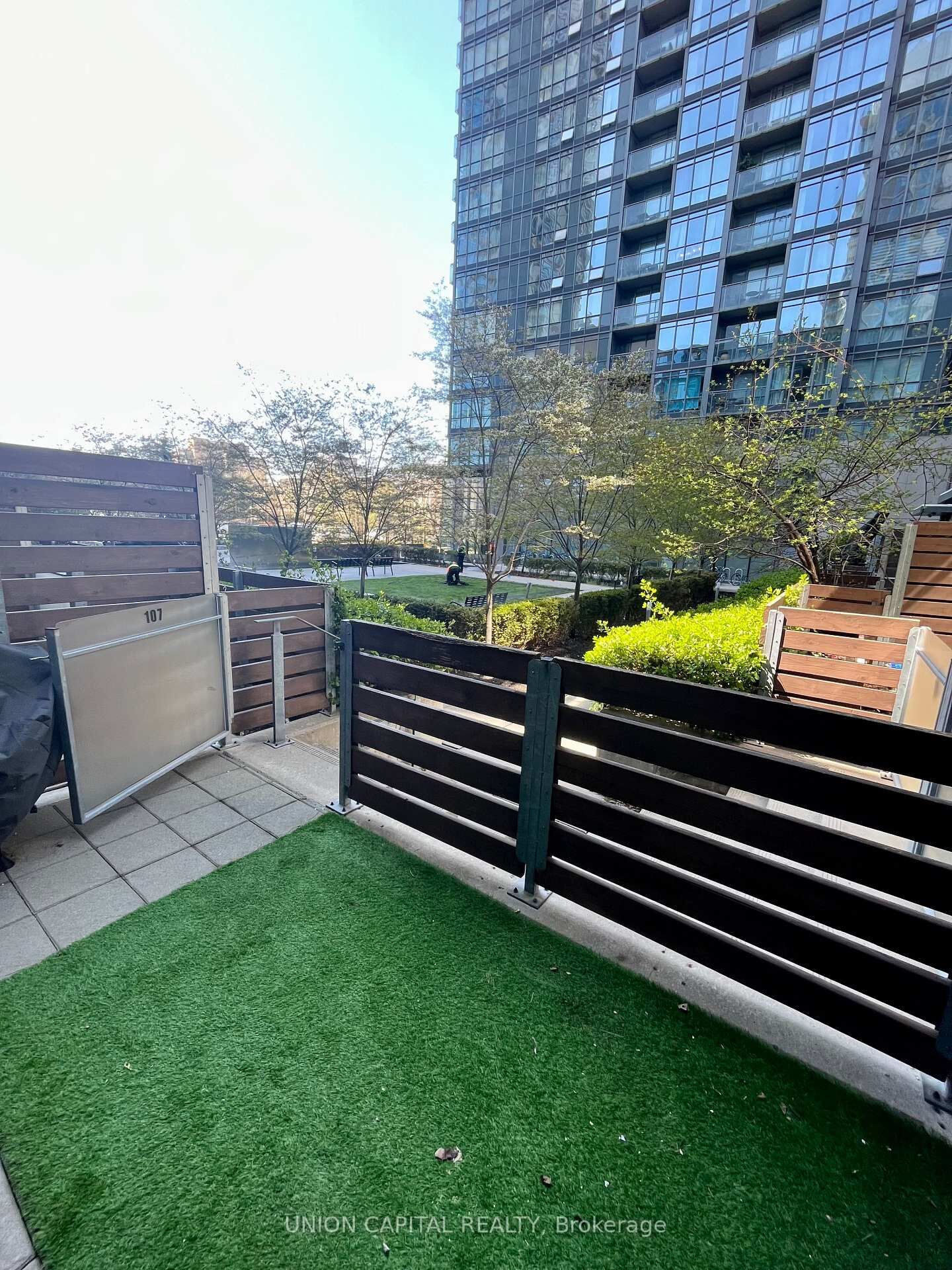Property Photo: 15 Brunel Court 107 ON M5V 3Y7