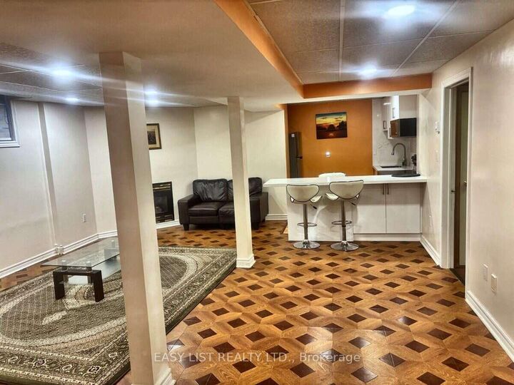 Property Photo:  31 Canyon Creek Avenue  ON L4C 0E9 