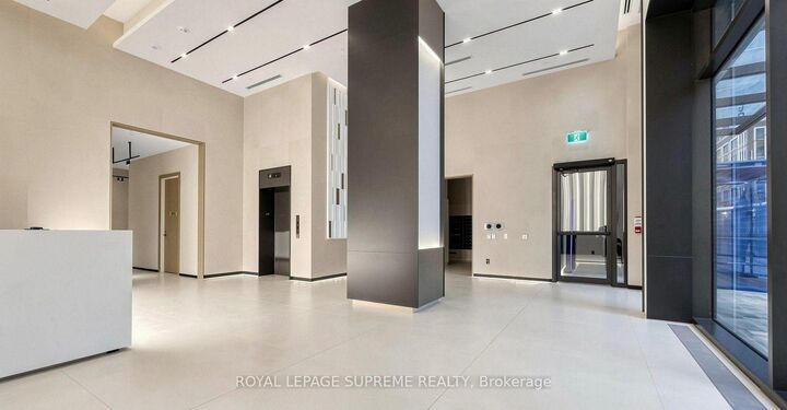 Property Photo:  400 King Street S 810  ON M5V 1K2 