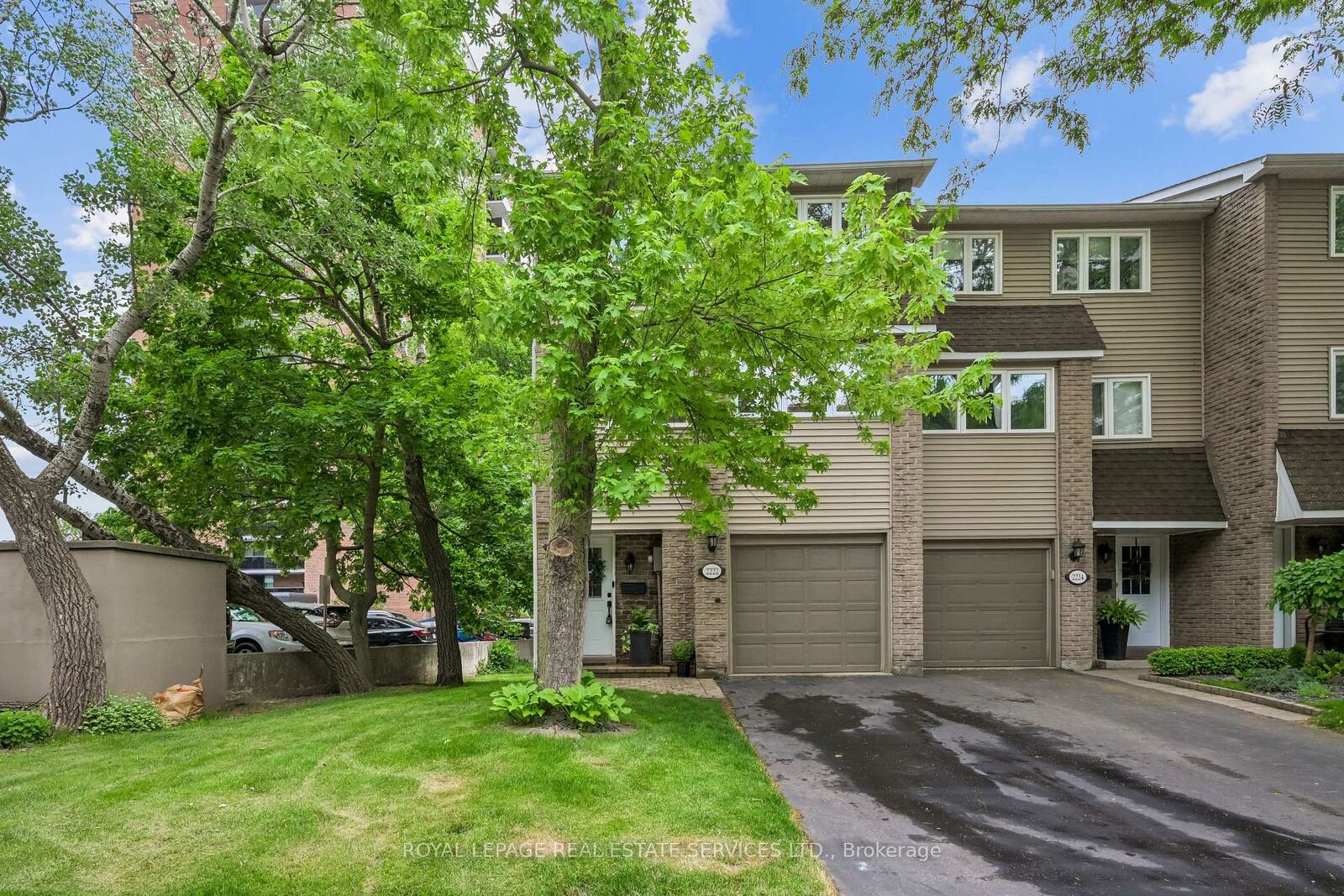 Property Photo:  2222 Marine Drive  ON L6L 1C1 