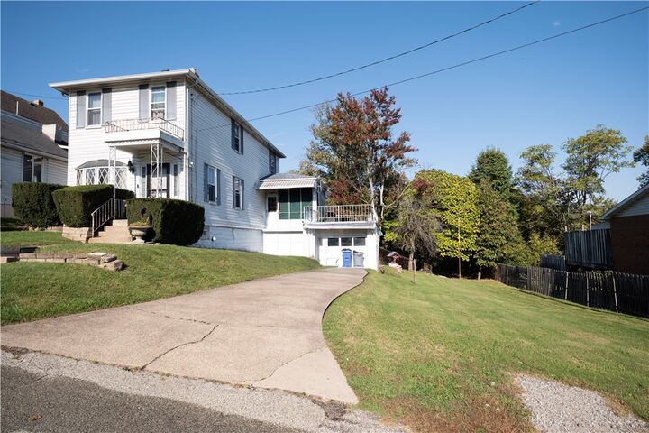 Property Photo:  512 Reynolds St  PA 15132 