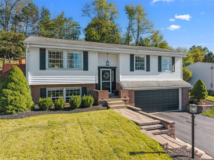 Property Photo:  2722 Sapling St  PA 15101 