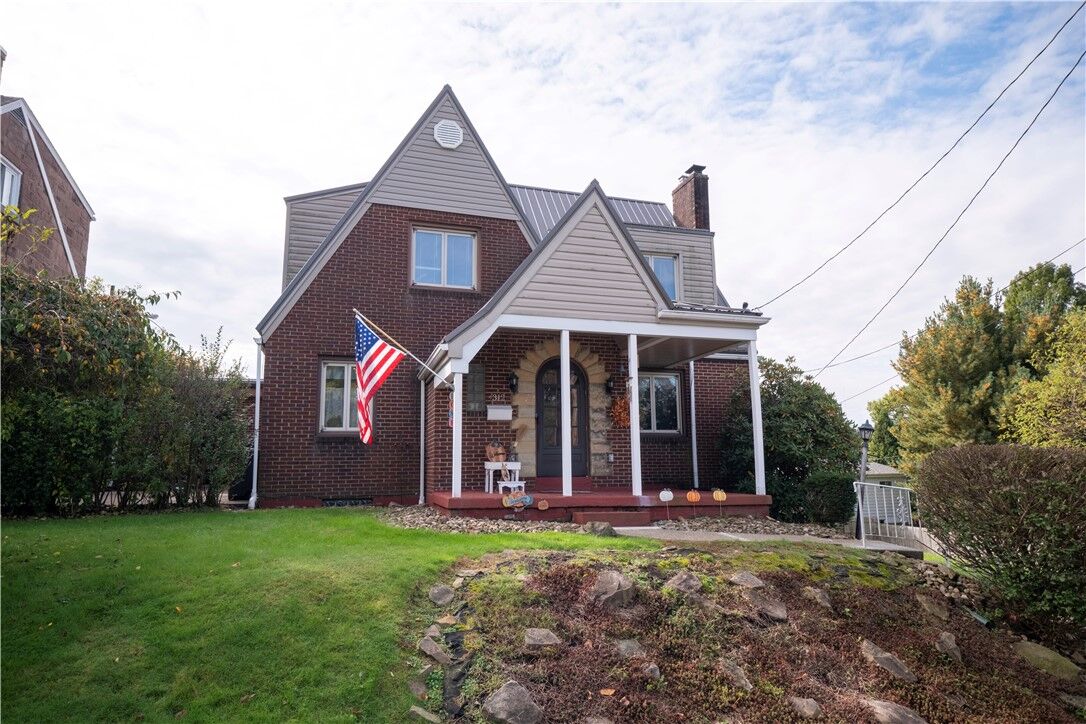 Property Photo:  312 Murray Ave.  PA 15068 