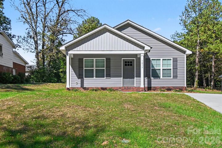 Property Photo:  1015 Alabama Street  NC 28083 
